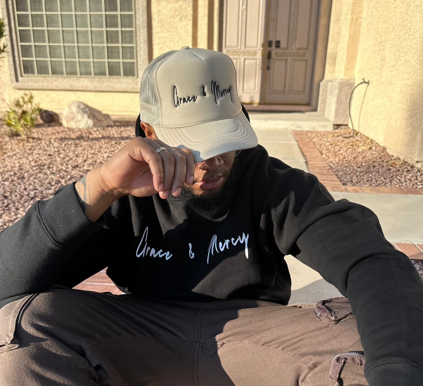 𝑮&𝑴 𝐻𝑎𝑡